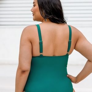 Cupshe Swimsuit. NWT. Teal. Size 1X